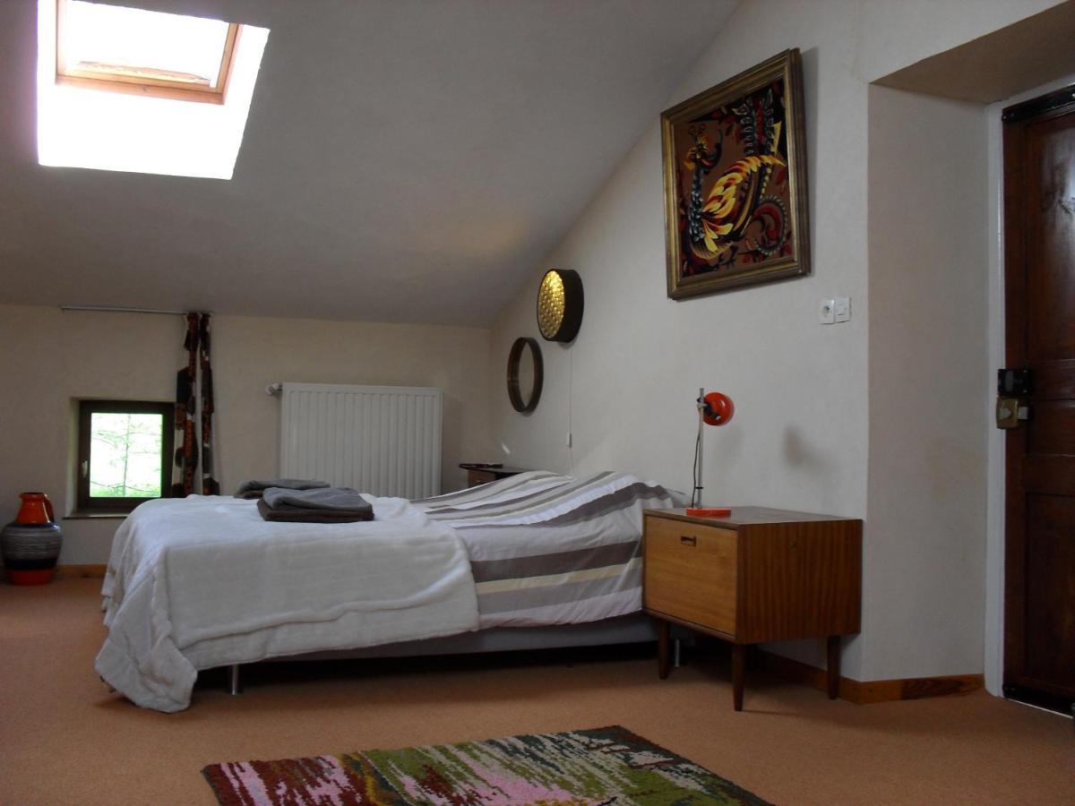 Le Vertige Bed and Breakfast Échandelys Buitenkant foto