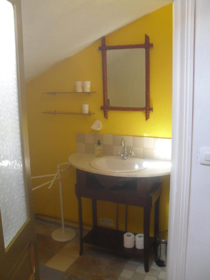 Le Vertige Bed and Breakfast Échandelys Buitenkant foto