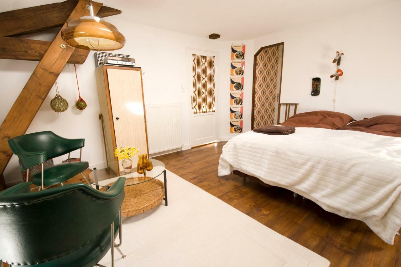 Le Vertige Bed and Breakfast Échandelys Kamer foto